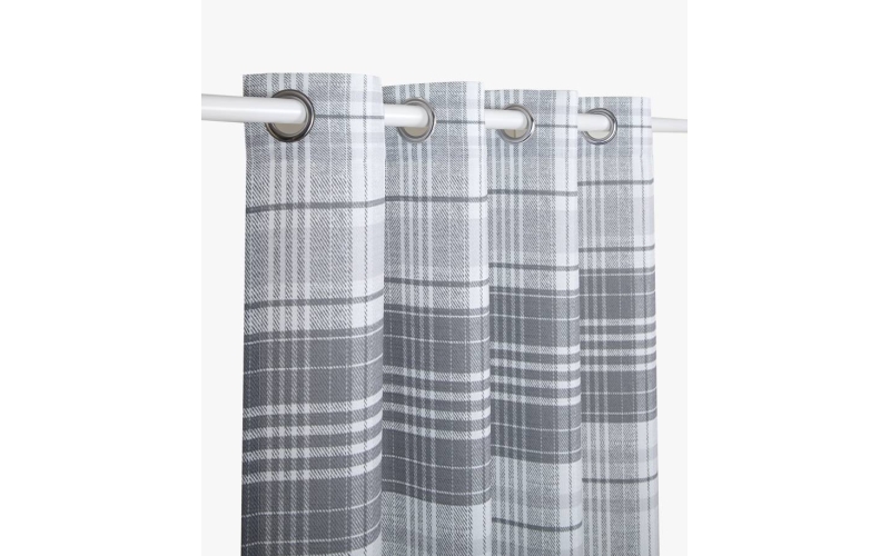 Check Curtain